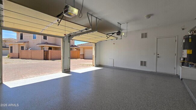 Building Photo - 2237 N 135th Dr