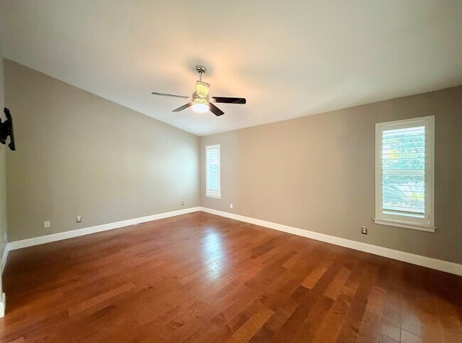 Building Photo - 1018 Kiwi Ct