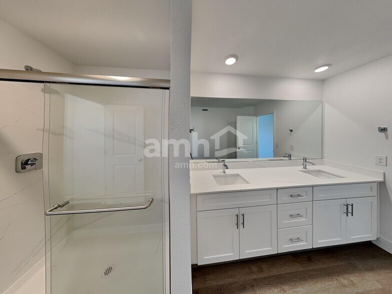 Building Photo - 262 Austin Bellerose Pl