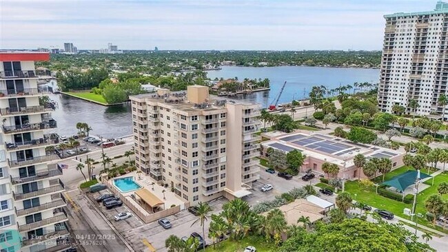 Building Photo - 1401 S Ocean Dr