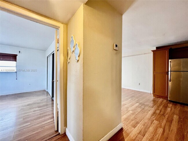 Building Photo - 424 SW 7th St