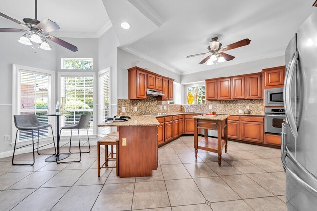 Building Photo - 257 Leaning Pines Loop