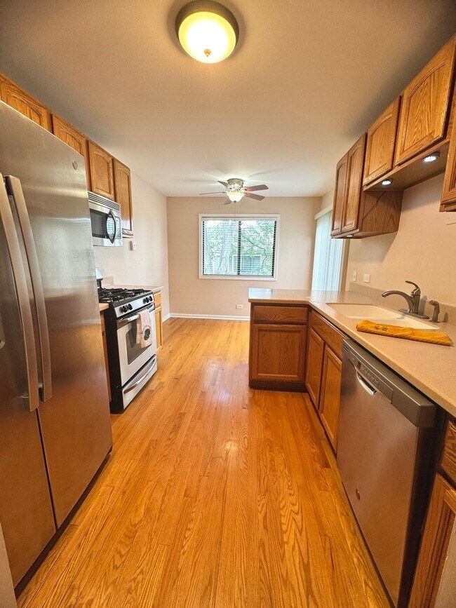 Building Photo - 300 Pembridge Ln