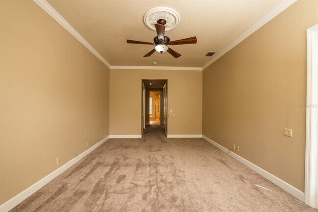 Building Photo - 3037 Lynwood Ct