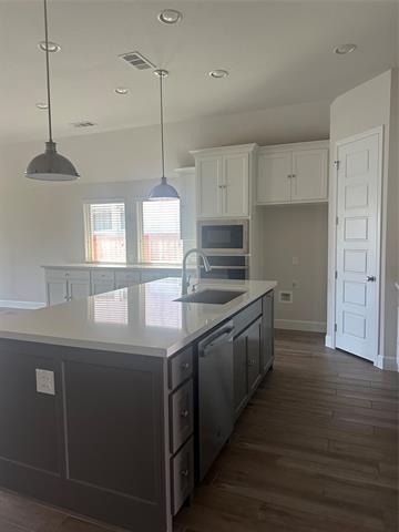 Building Photo - 3020 Peartree Ln