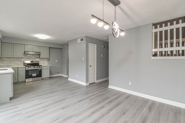 Building Photo - 12543 Wellington Park Dr