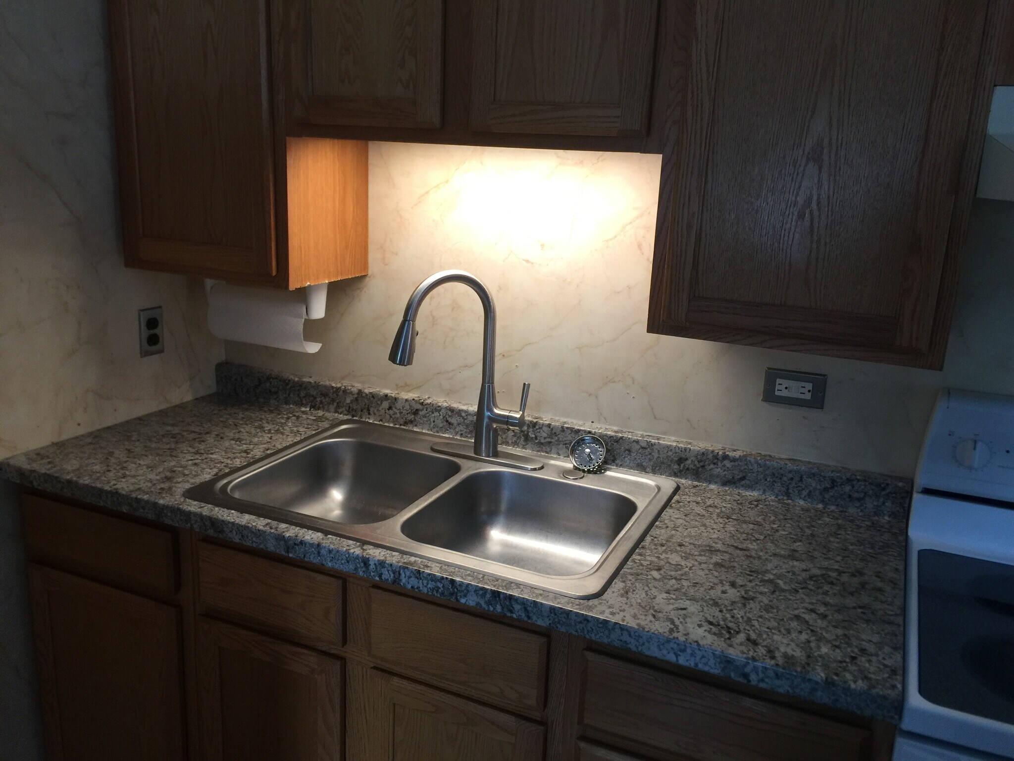 Kitchen - 2604 Tremont St