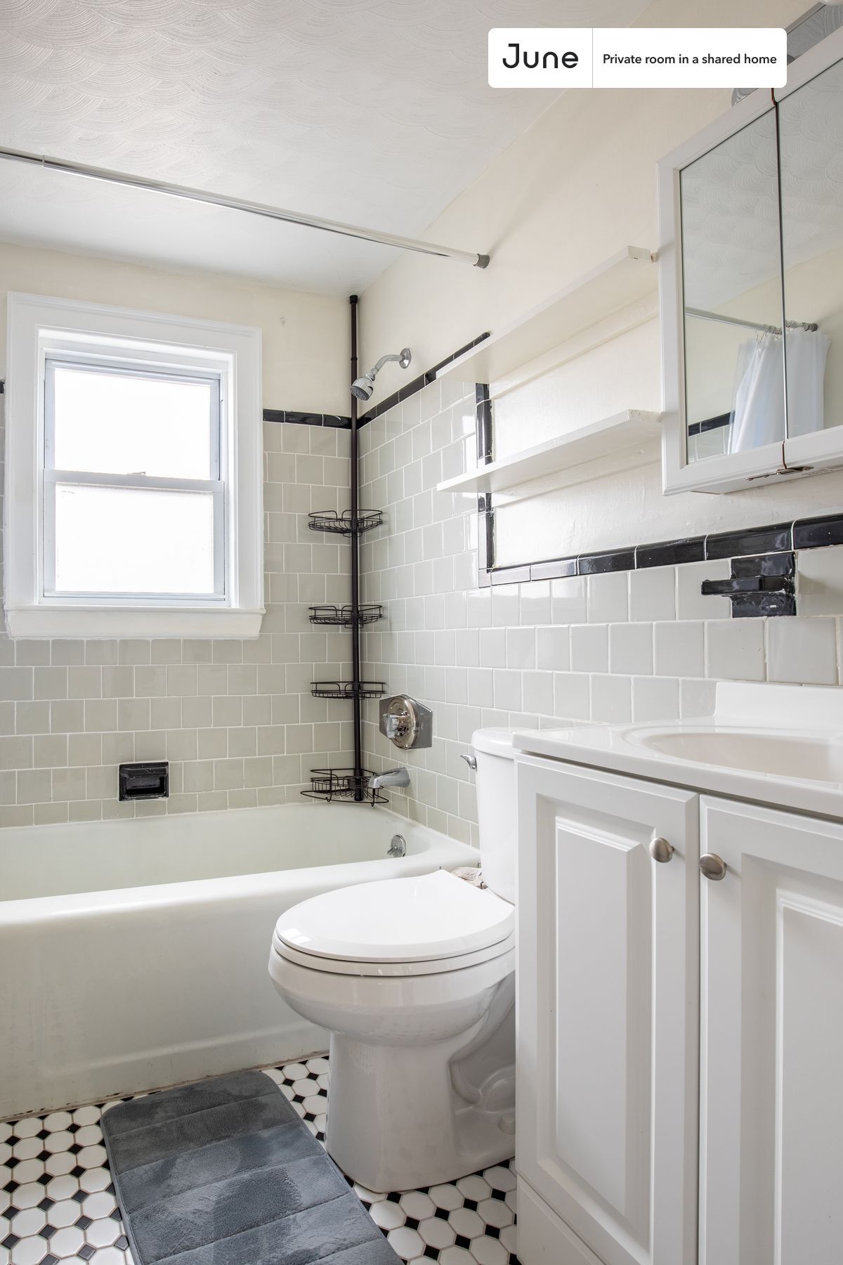 Building Photo - Room in Shared 5 bed/2 bath home