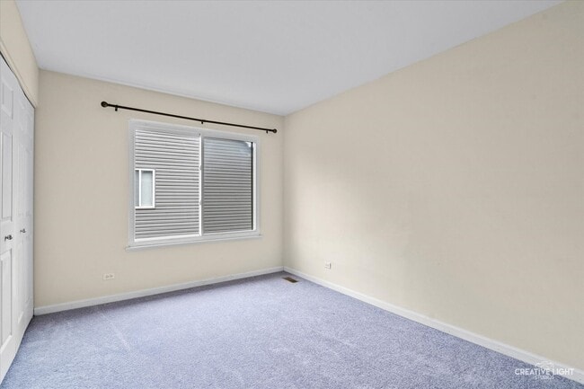 Building Photo - 2539 Lexington Ln
