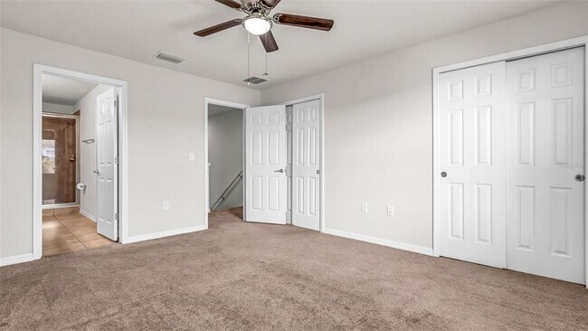 Building Photo - 9153 Hillcroft Dr