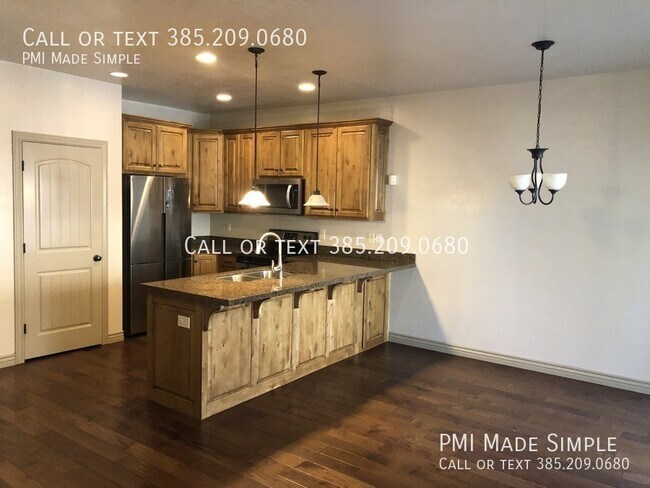 Building Photo - 10439 Sage Vista Way