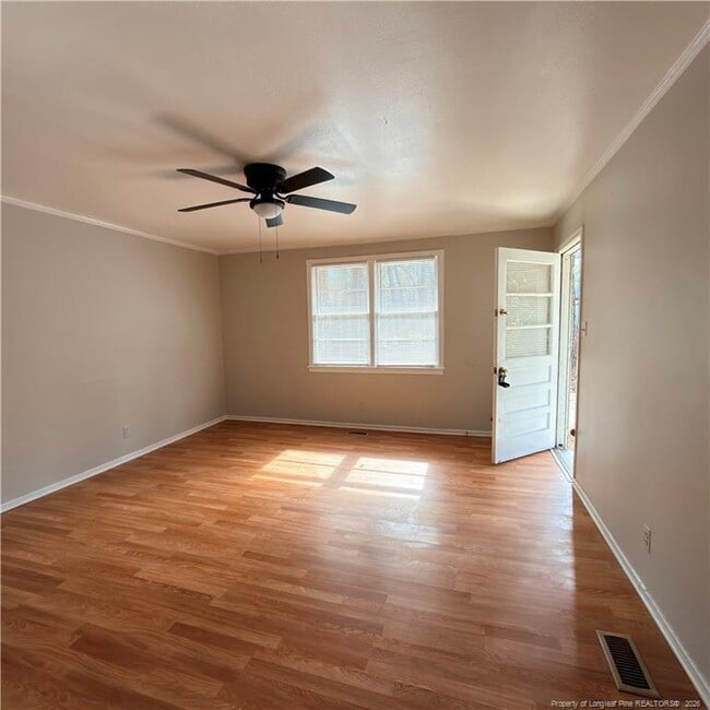 Building Photo - 1112 Acorn St