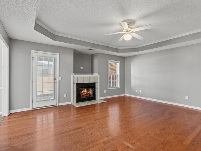 Building Photo - 213 Steppe Ct