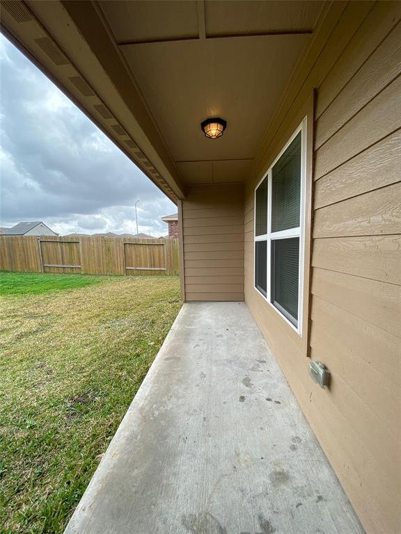 Building Photo - 20506 Humble Brook Dr