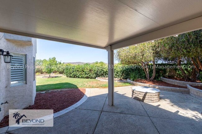 Building Photo - ELEGANT 4BR/2.5BA H in HOME IN OCEANSIDE P...