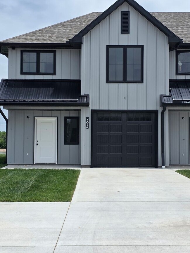 Building Photo - 79 SE 361st Rd
