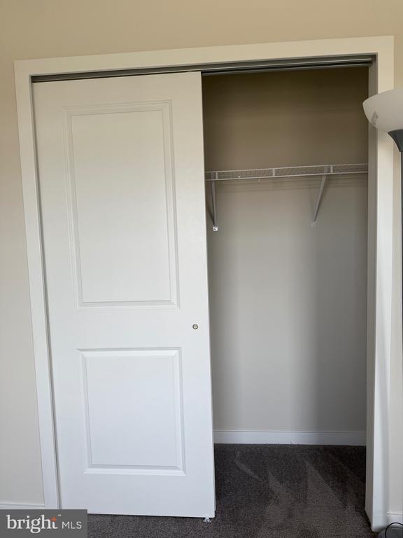 Building Photo - 83 Four Leaf Dr