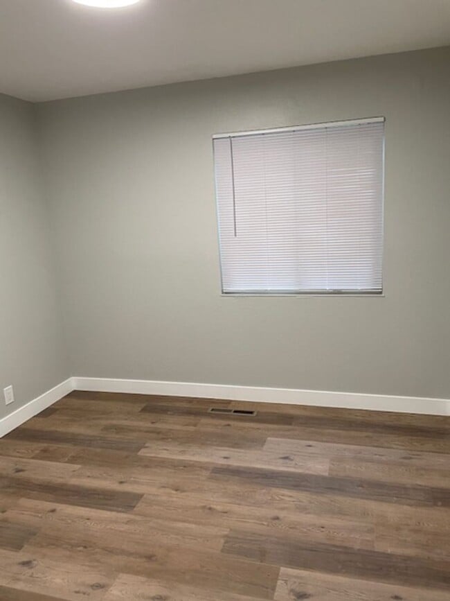 Building Photo - Coming Soon Remodeled 3 bedroom 2 bath House