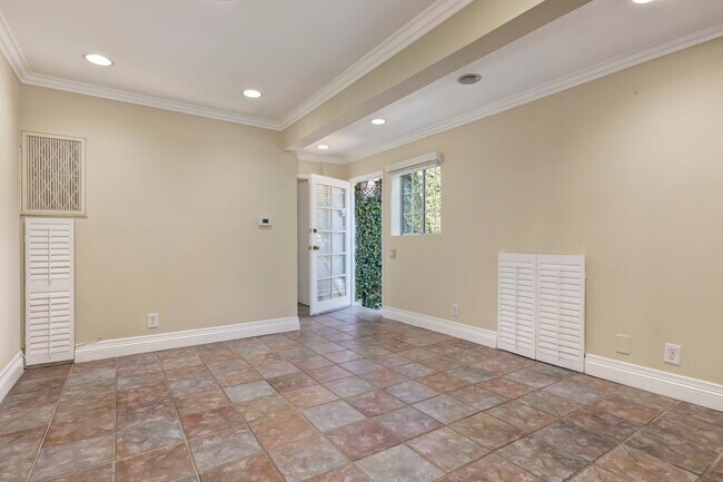 Building Photo - Classic Spanish Elegance Steps from Beverl...