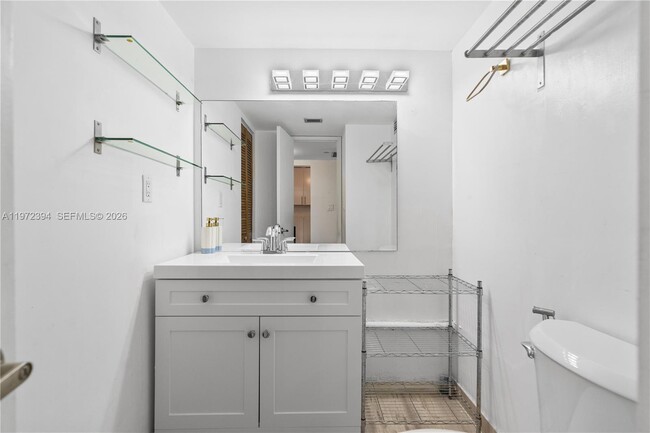 Building Photo - 1865 Brickell Ave