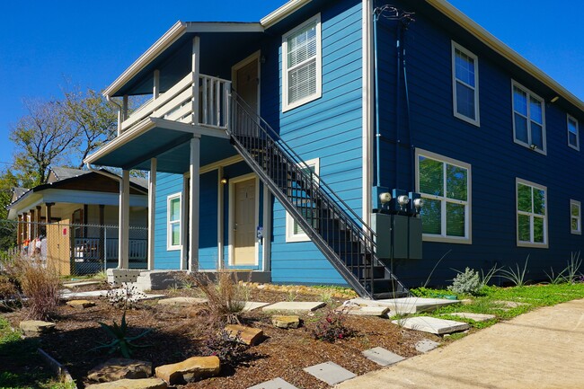 Building Photo - 3703 Market St