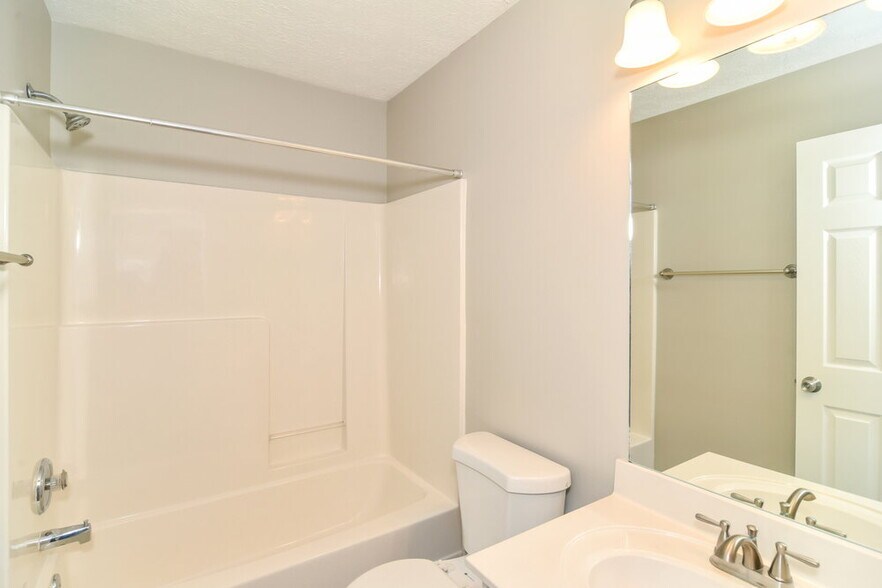 Building Photo - 3425 Cainbrook Crossing