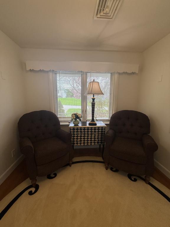 Building Photo - 76 Borden Rd