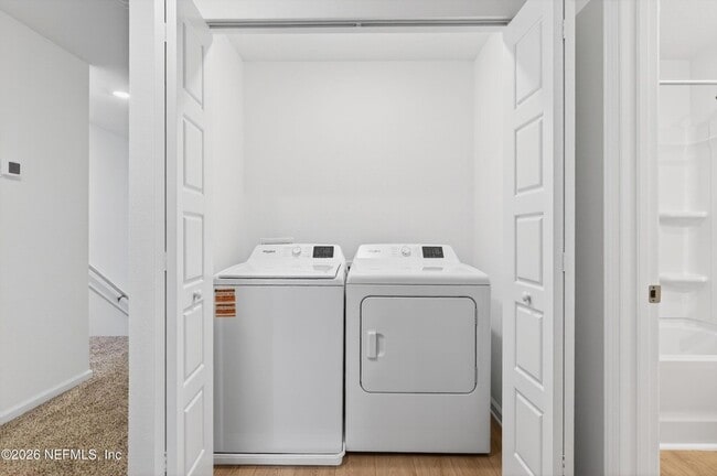 Building Photo - 1460 Jeremiah St