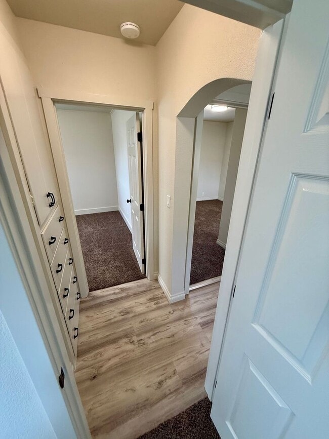 Building Photo - FULLY REMODELED 3 bedroom 1 bath Rental