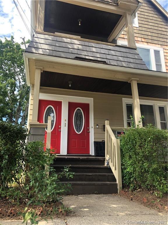 Primary Photo - 132 Grand St