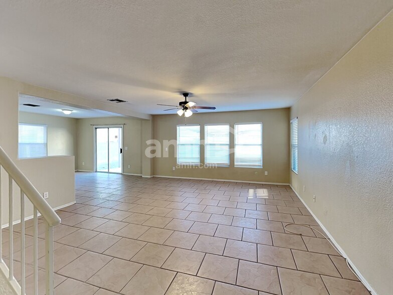 Building Photo - 6241 S Sun View Way