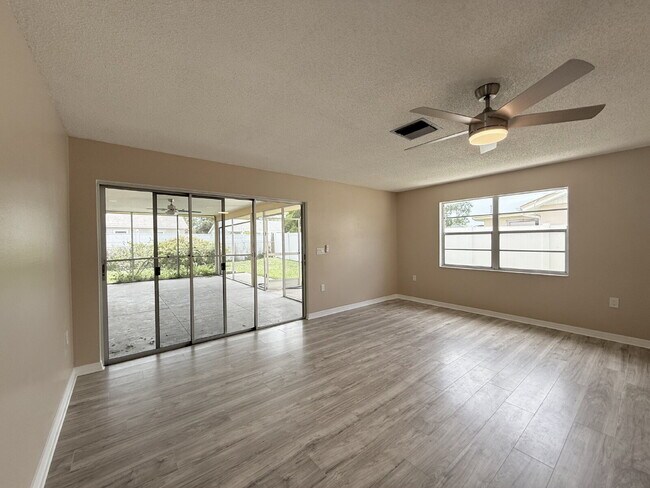 Building Photo - 7702 Ivory Terrace