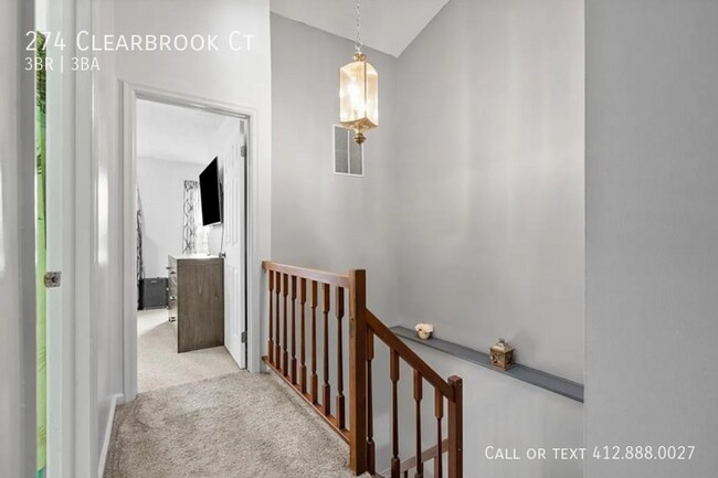 Building Photo - 274 Clearbrook Ct