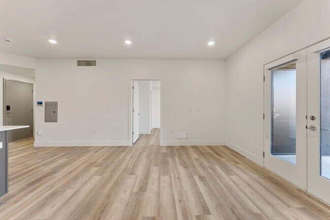 Building Photo - Brand New Modern Apartments at Ascesa
