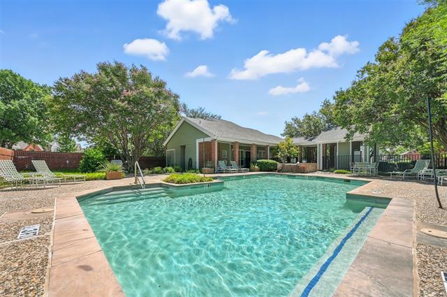 Building Photo - 6220 Bentwood Trail