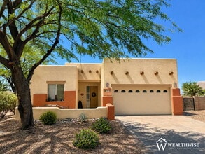 Building Photo - 10748 S Wrong Peak Ct