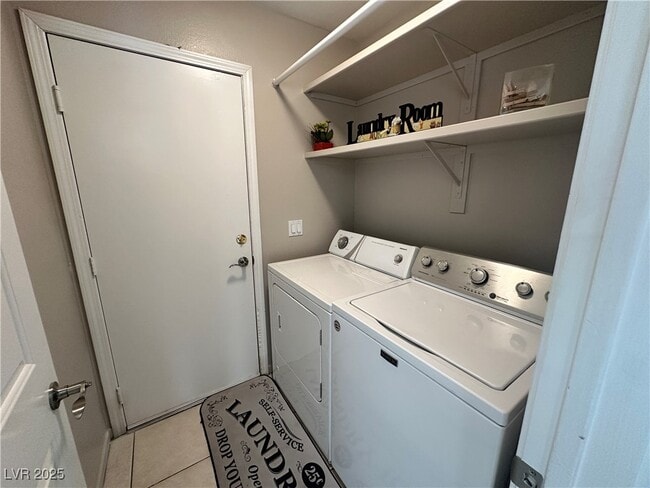 Building Photo - 2413 Rue De Bourdeaux