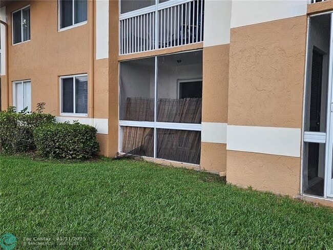 Building Photo - 786 NW 92nd Ave
