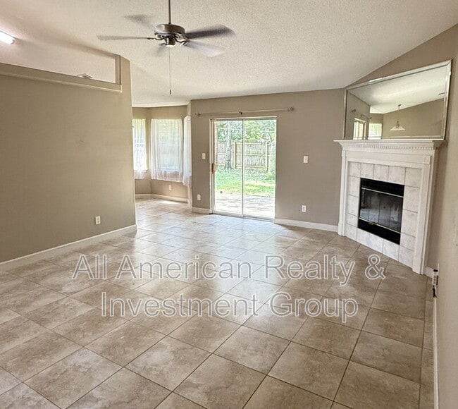 Building Photo - 7968 Lola Cir