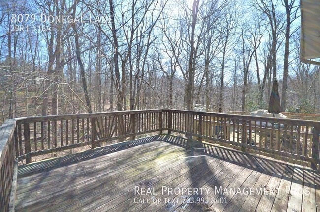 Building Photo - 8079 Donegal Ln