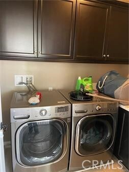 Building Photo - 3476 Villa Dr