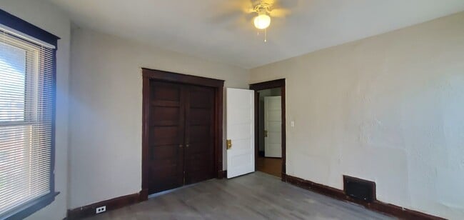 Building Photo - 1527 Dixmont Ave