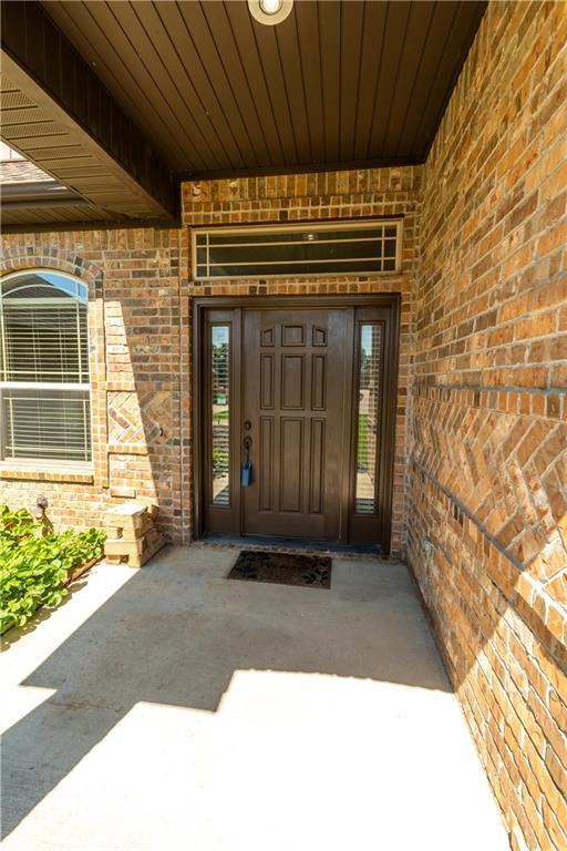 Building Photo - 5702 S 66th St