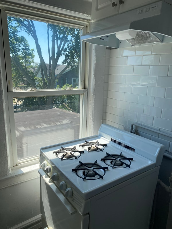 Building Photo - 98 Huntington Terrace