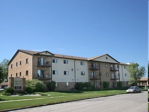 Building Photo - Auburn II