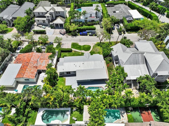 Building Photo - 255 Ridgewood Rd