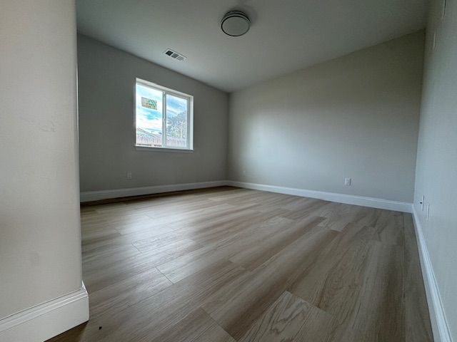 Building Photo - 2205 Goldenstar Court