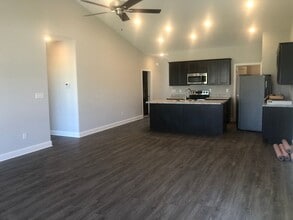 Building Photo - Newer construction 2 Bedroom 2 Bath home ready for you in Powell!