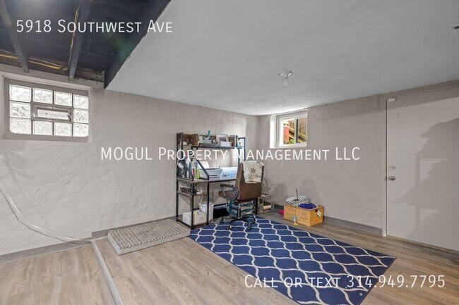 Building Photo - 5918 Southwest Ave
