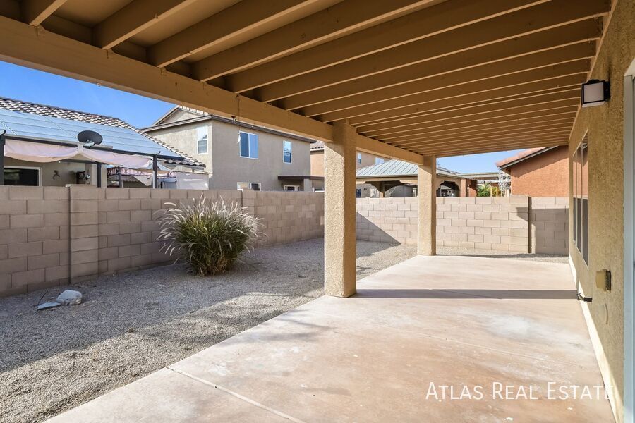 Building Photo - 4814 E Canary Grass Dr